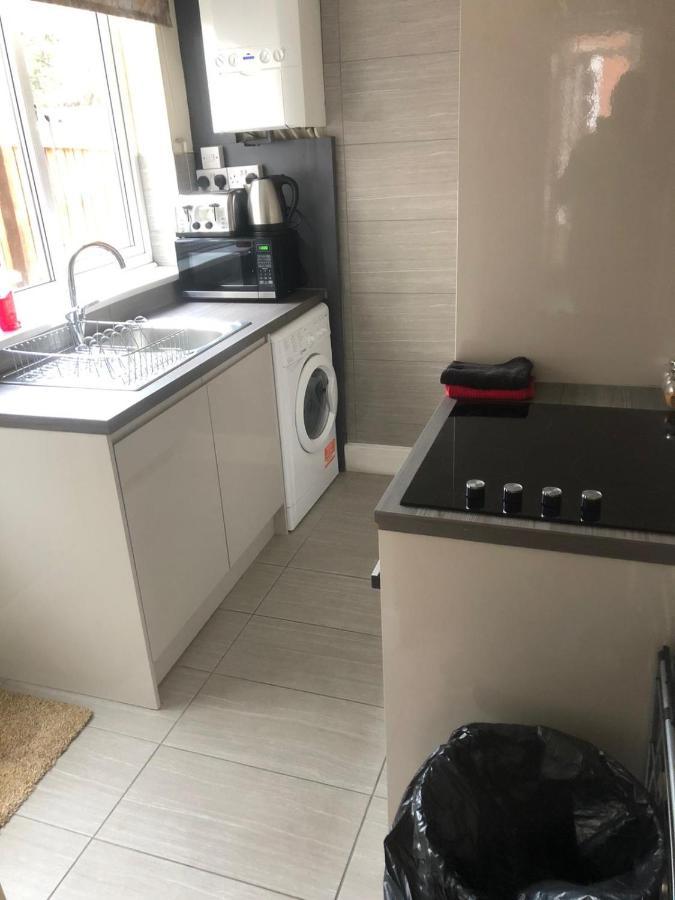 Kenrick Street Great House Available For Guests And Contractors Parking And Wifi Villa Nottingham Esterno foto