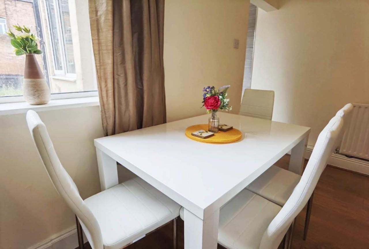 Kenrick Street Great House Available For Guests And Contractors Parking And Wifi Villa Nottingham Esterno foto