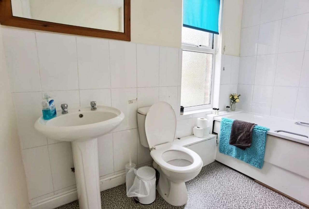 Kenrick Street Great House Available For Guests And Contractors Parking And Wifi Villa Nottingham Esterno foto