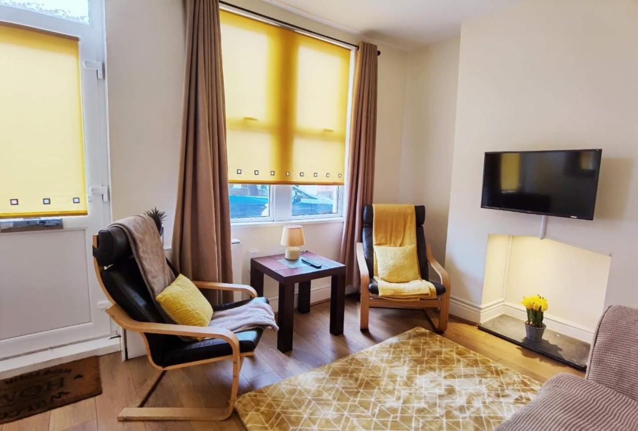 Kenrick Street Great House Available For Guests And Contractors Parking And Wifi Villa Nottingham Esterno foto