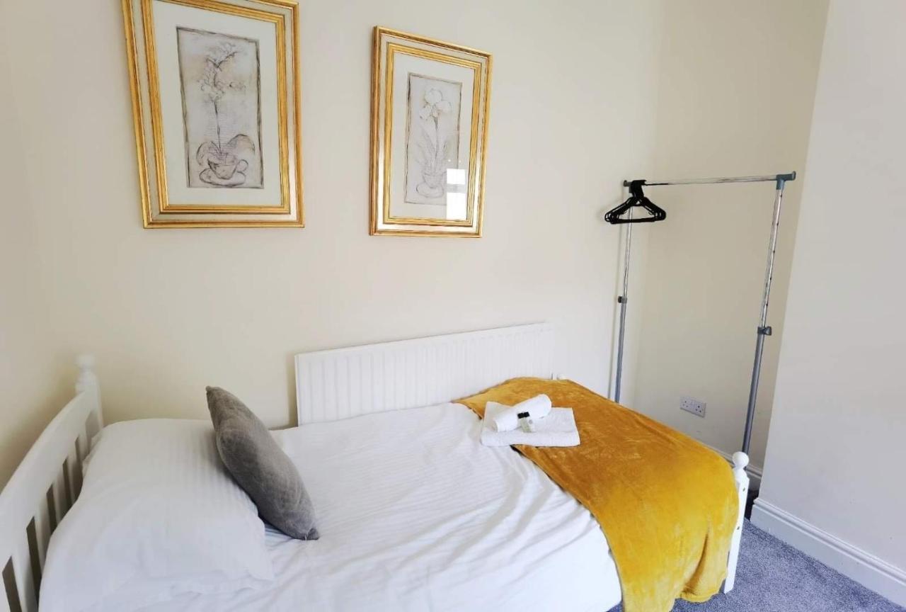 Kenrick Street Great House Available For Guests And Contractors Parking And Wifi Villa Nottingham Esterno foto