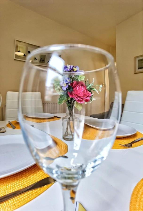 Kenrick Street Great House Available For Guests And Contractors Parking And Wifi Villa Nottingham Esterno foto