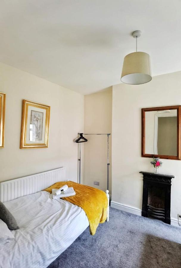 Kenrick Street Great House Available For Guests And Contractors Parking And Wifi Villa Nottingham Esterno foto